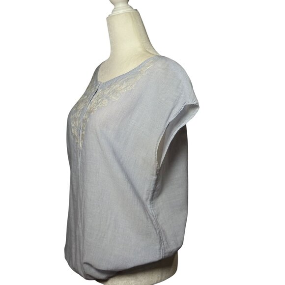Loft Womens Cap Sleeve Blouse With Embroidered Front Button Placket Blue Size M - Picture 5 of 9